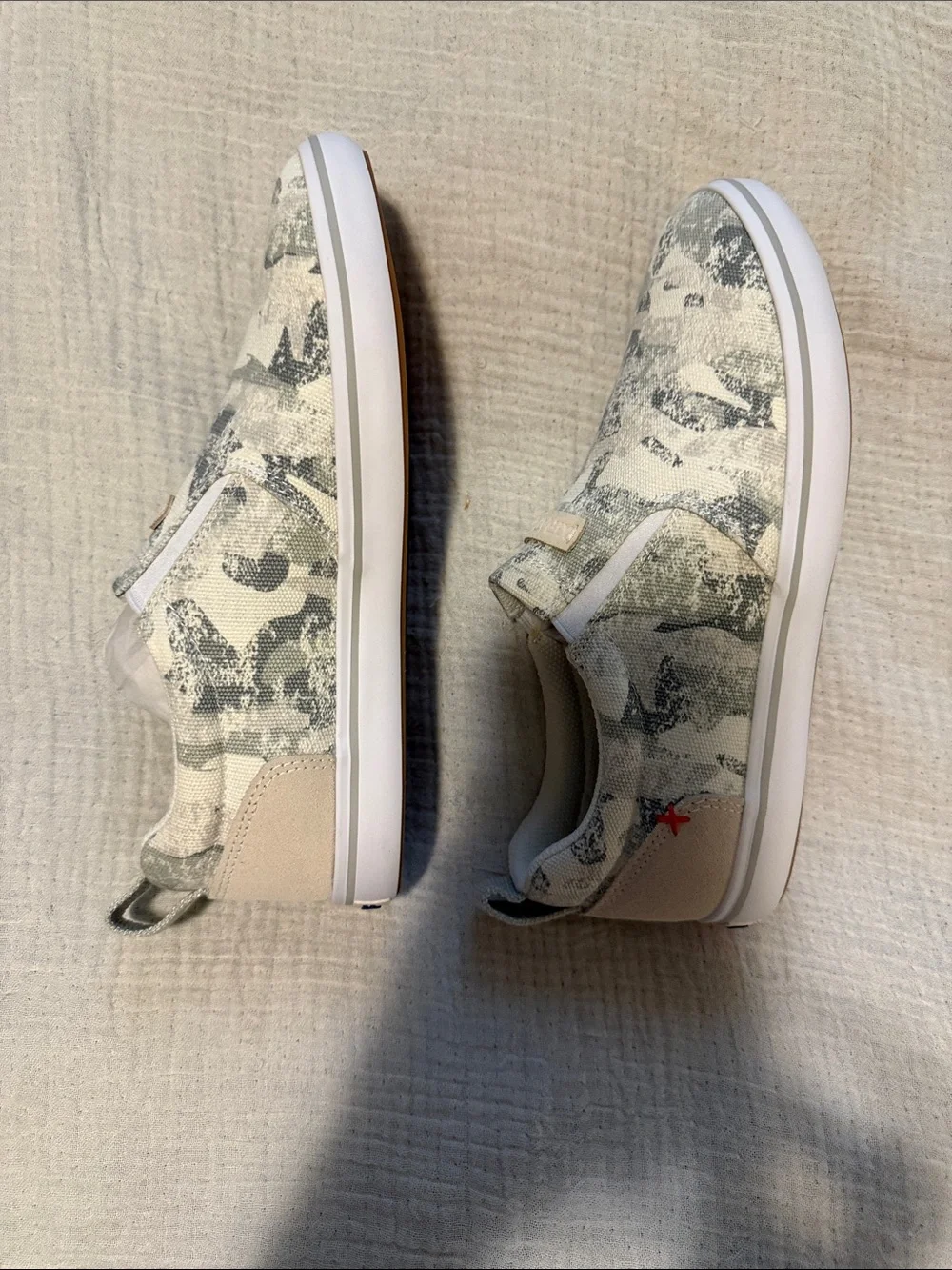 Women’s Slip-On Sneakers in Light Gray Camo